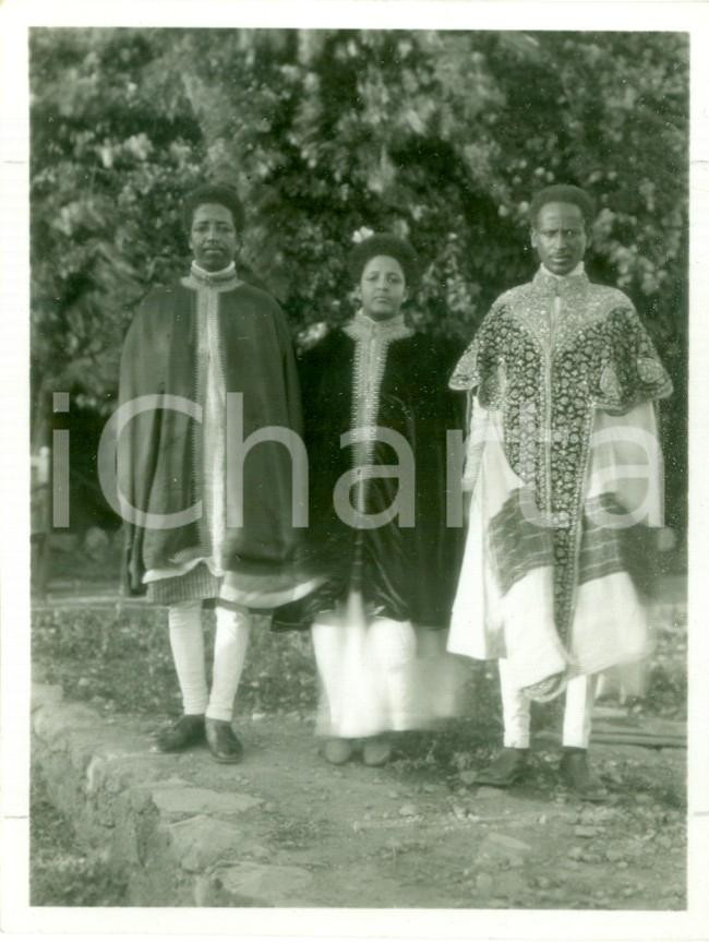 Fotografia d epoca originale 1935 ABISSINIA AOI Fitaurari AilÃ¨ SCUCHE  con la moglie alla corte di RAS SEJUM 1