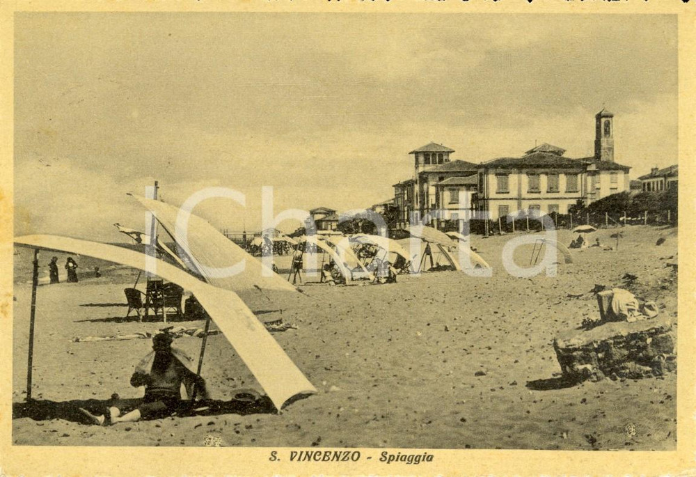 Cartolina originale da collezione 1938 SAN VINCENZO LI Veduta della spiaggia con bagnanti Cartolina FG VG 1