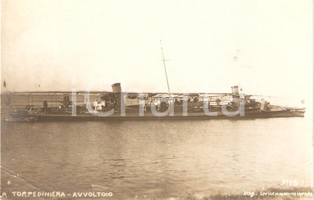 Cartolina originale da collezione 1910 ca CHIAVARI GE MARINA MILITARE Regia torpediniera AVVOLTOIO Cartolina FP 1