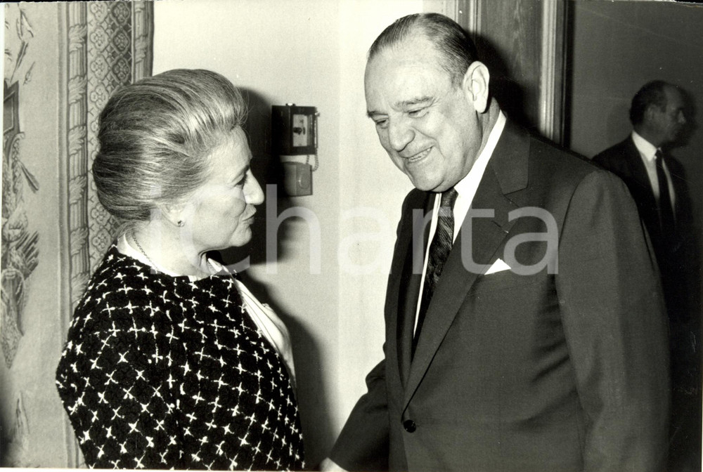 Fotografia d epoca originale 1987 PARIS F Raymond BARRE et Gilberte BEAUX Femme affaires de l annÃ©e Photo 1