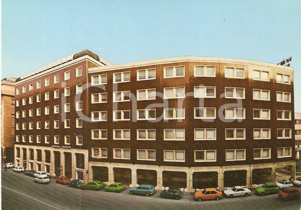 Cartolina originale da collezione 1875 ca PADOVA Auto in sosta davanti all HOTEL PLAZA Cartolina FG NV 1