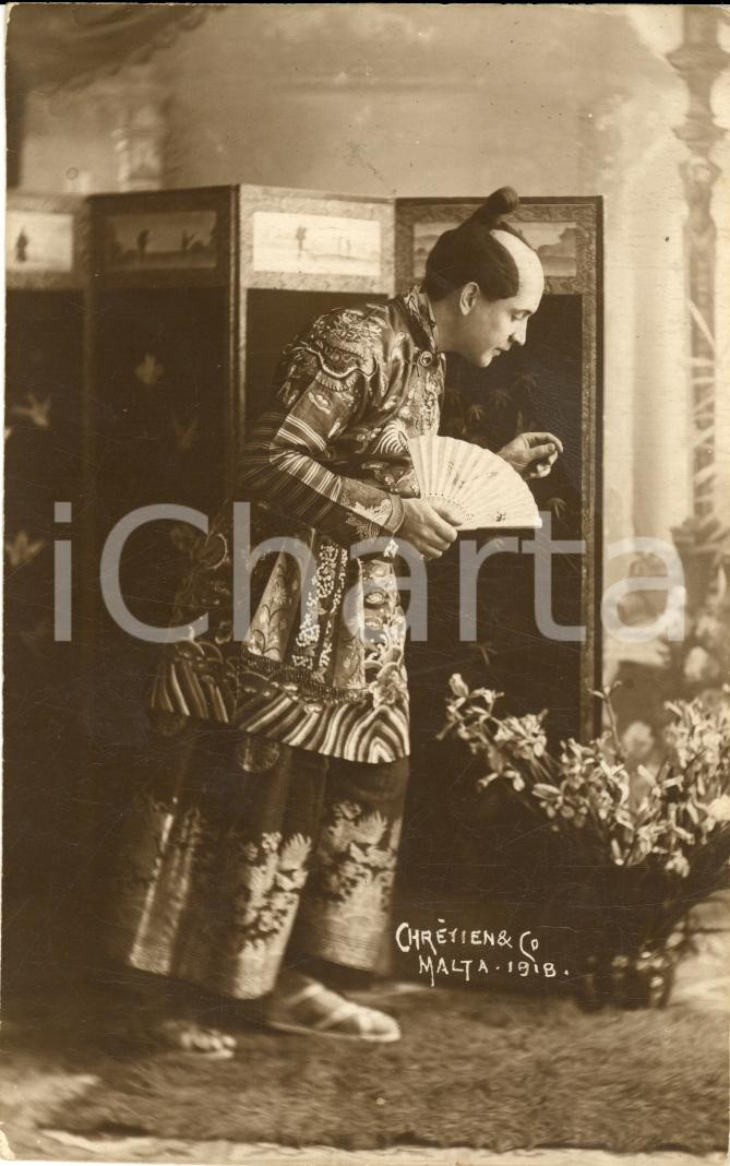 Cartolina originale da collezione 1918 MALTA Costume cinese CHRETIEN & CO. Cartolina FP 1