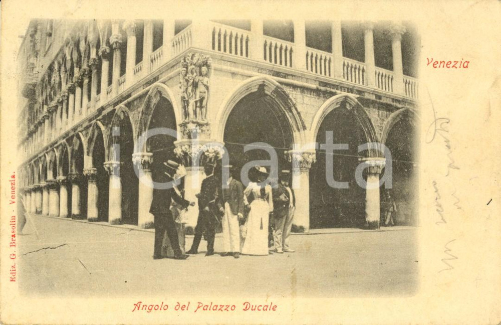 Cartolina originale da collezione 1903 VENEZIA Dame e gentiluomini all angolo di Palazzo DUCALE Cartolina FP VG 1