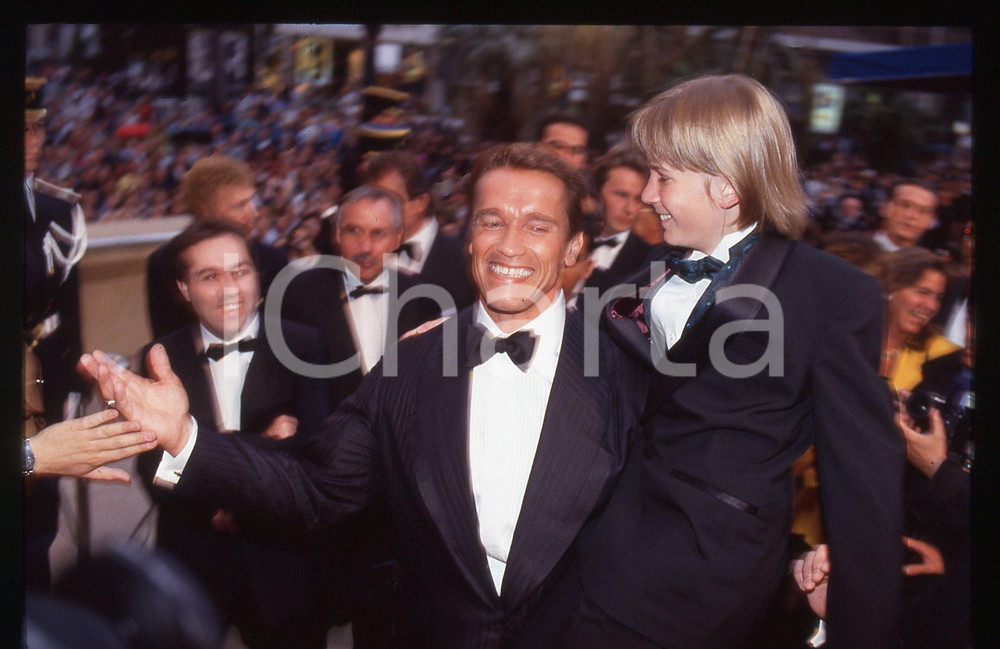 35mm vintage slide* 1993 FESTIVAL CANNES Arnold SCHWARZENEGGER Austin O'BRIEN 26