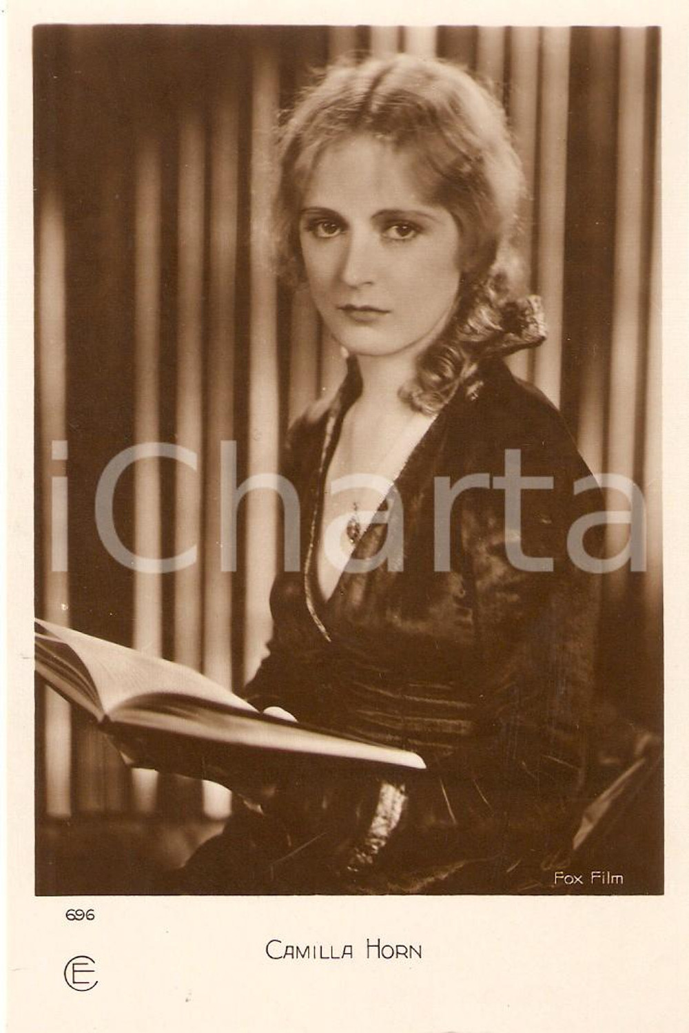 Cartolina originale da collezione 1935 ca CINEMA Attrice Camilla HORN legge un libro *Cartolina FP NV 1