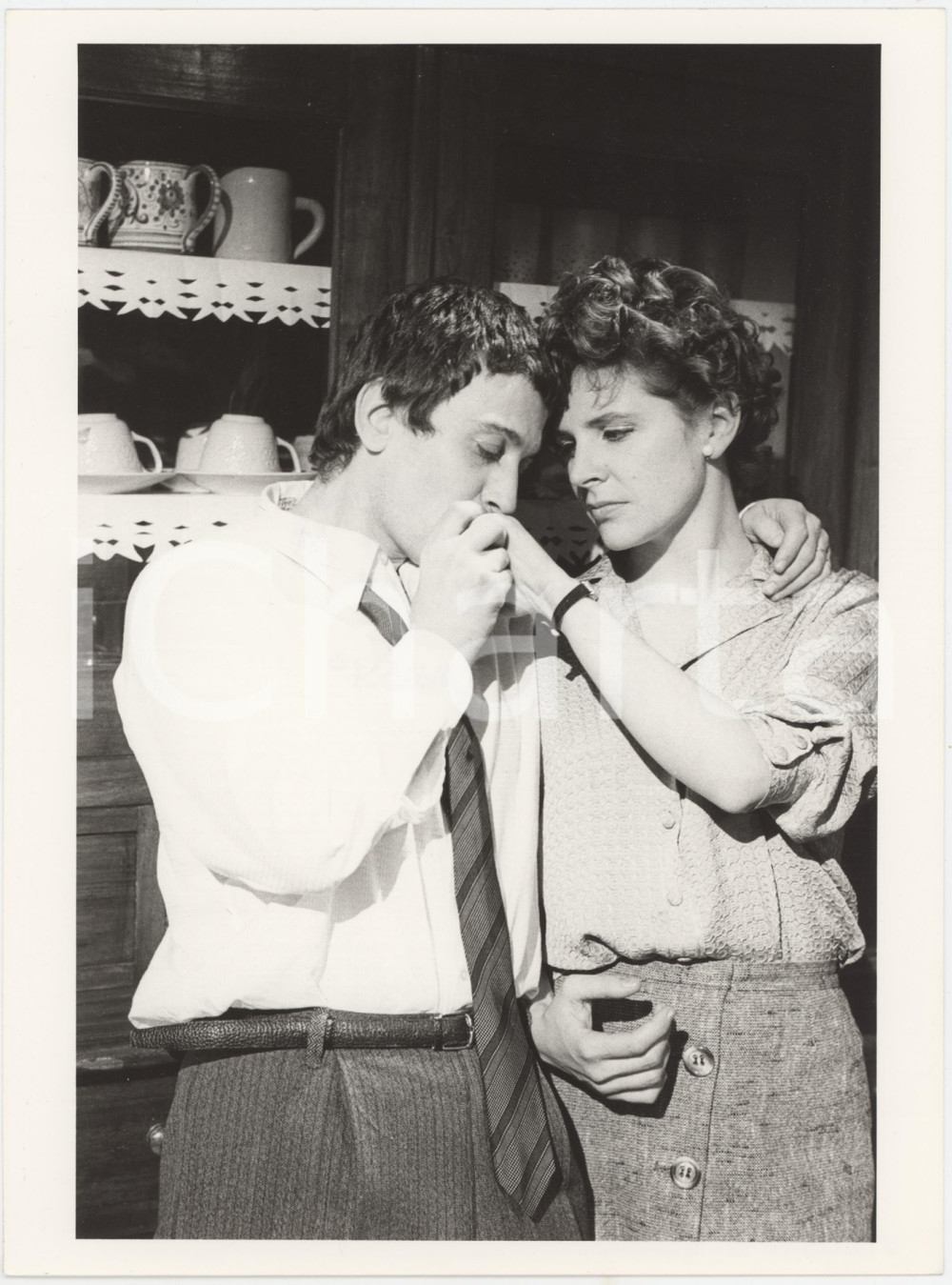 Fotografia d epoca originale 1985 RAI Un cappello pieno di pioggia  Emilio BONUCCI Pamela VILLORESI 10 1