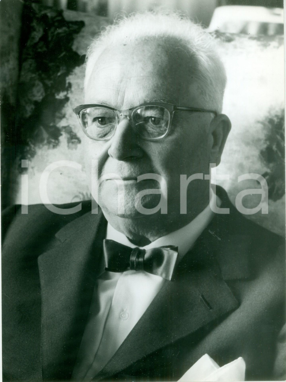 Fotografia d epoca originale 1961 PESCARA Critico letterario Francesco FLORA al Premio D ANNUNZIO Fotografia 1