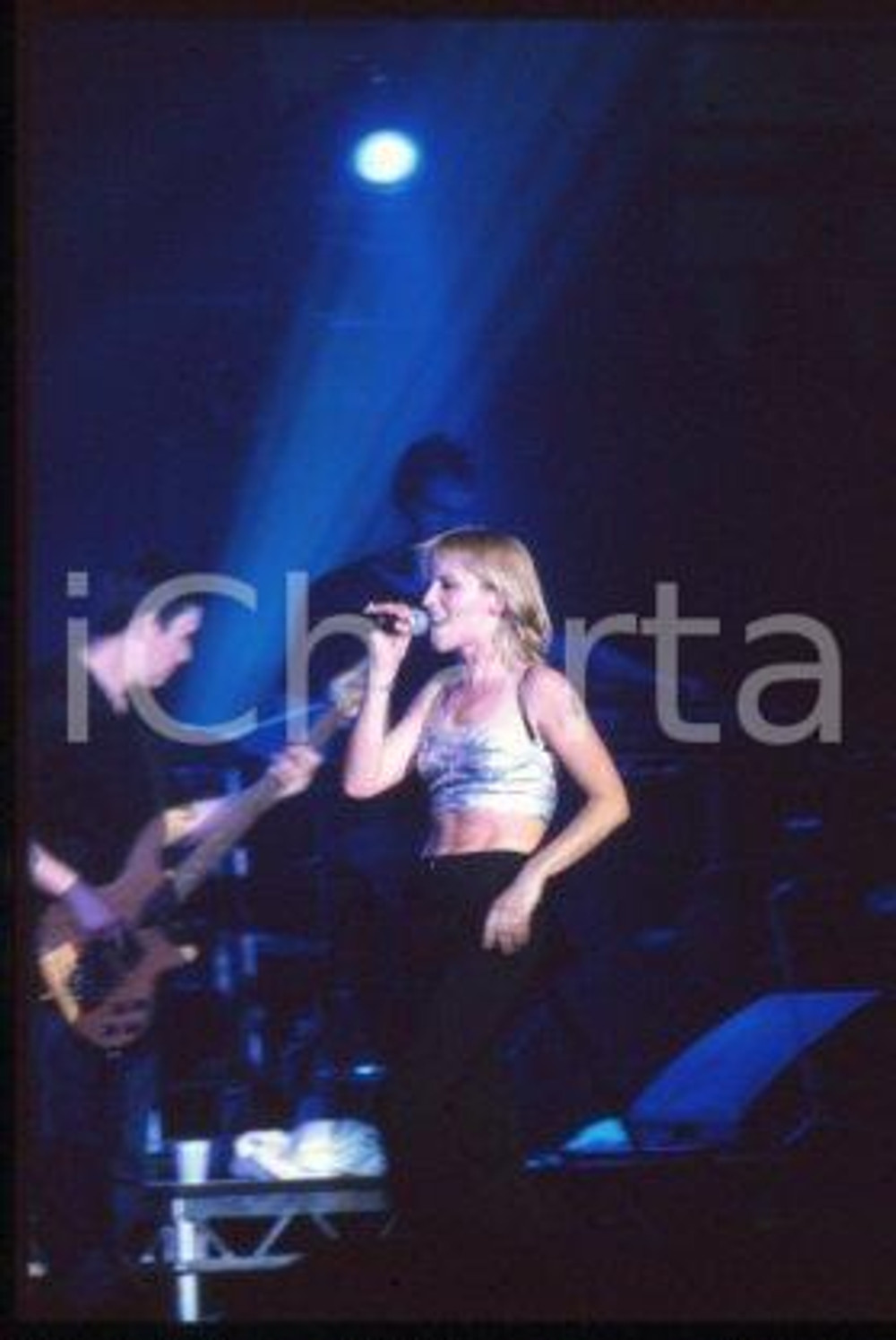 35mm vintage slide* 1998 OSLO Nobel Peace Prize Concert Dolores O'RIORDAN (57)