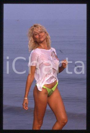 35mm vintage slide* 1985 ca ITALIA Rossella GARDINI in costume da bagno (11)