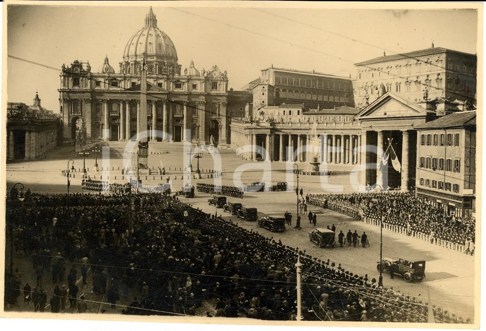 Fotografia d'epoca originale 1929 ROMA Visita dei Reali al Pontefice in SAN PIETRO 1