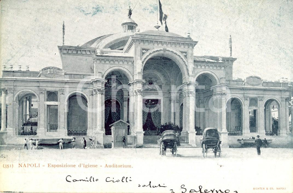 Cartolina originale da collezione 1900 NAPOLI Esposizione d'Igiene - Carrozze davanti all'AUDITORIUM *Cartolina VG 1