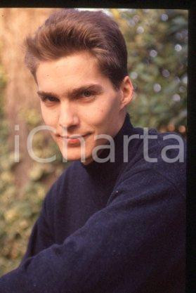 35mm vintage slide* 1992 ca ITALY TV VERNICE FRESCA Portrait of Derek SIMONS (7)