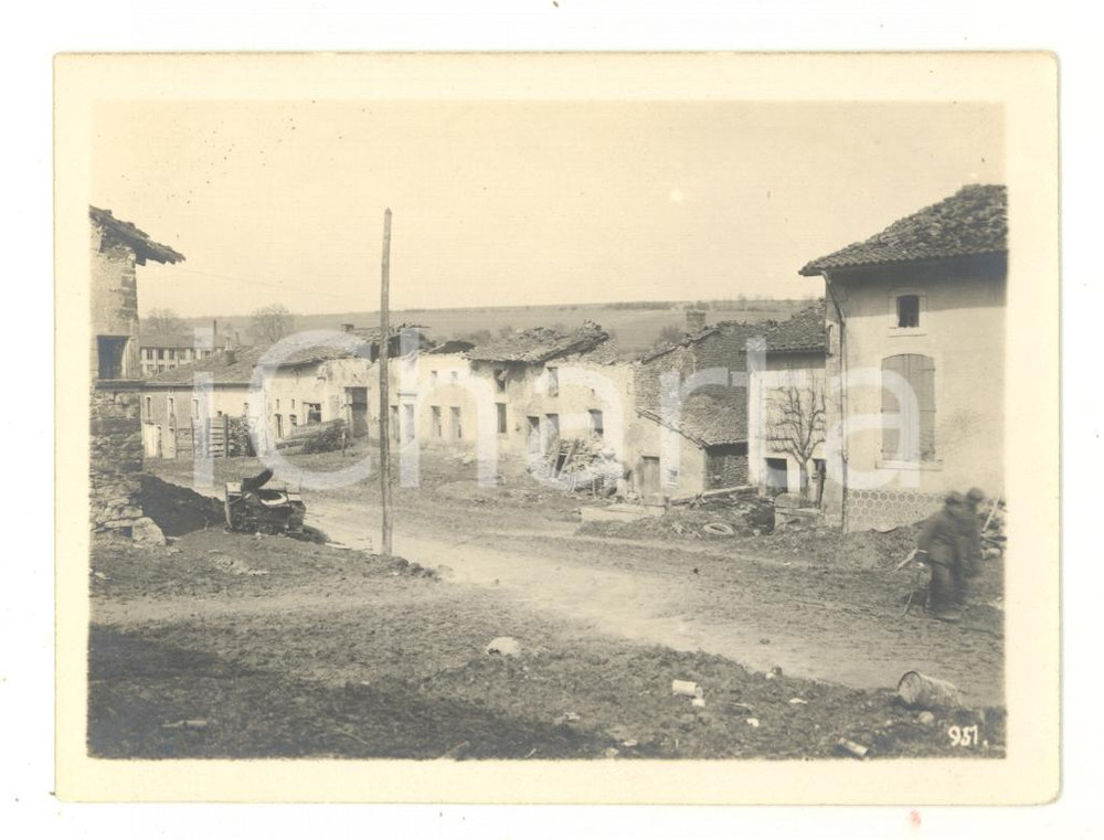 Fotografia d epoca originale 1945 ca WW2 GERMANY Un villaggio distrutto dalla guerra Fotografia 12x9 cm 1