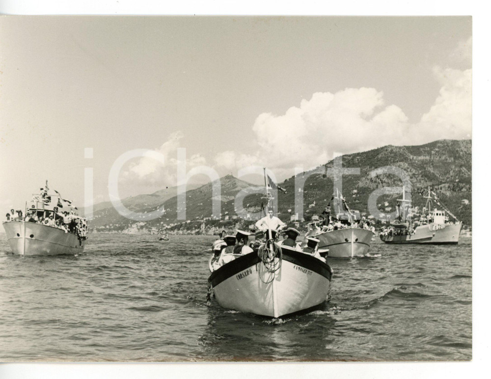 1953 CAMOGLI Processione STELLA MARIS - Allievi MARINA MILITARE su barca CORSARO