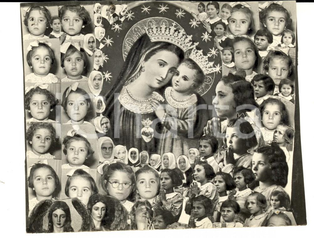 Fotografia d epoca originale 1960 ca GENAZZANO RM Madonna Buon Consiglio  Fotomontaggio con orfanelle 1