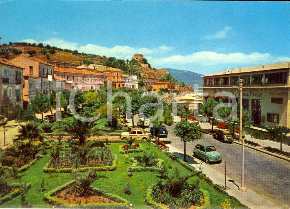 Cartolina originale da collezione 1963 SOVERATO (CZ) FIAT 850 sul lungomare e palazzina A.A.C.S. TURISMO *VINTAGE 1