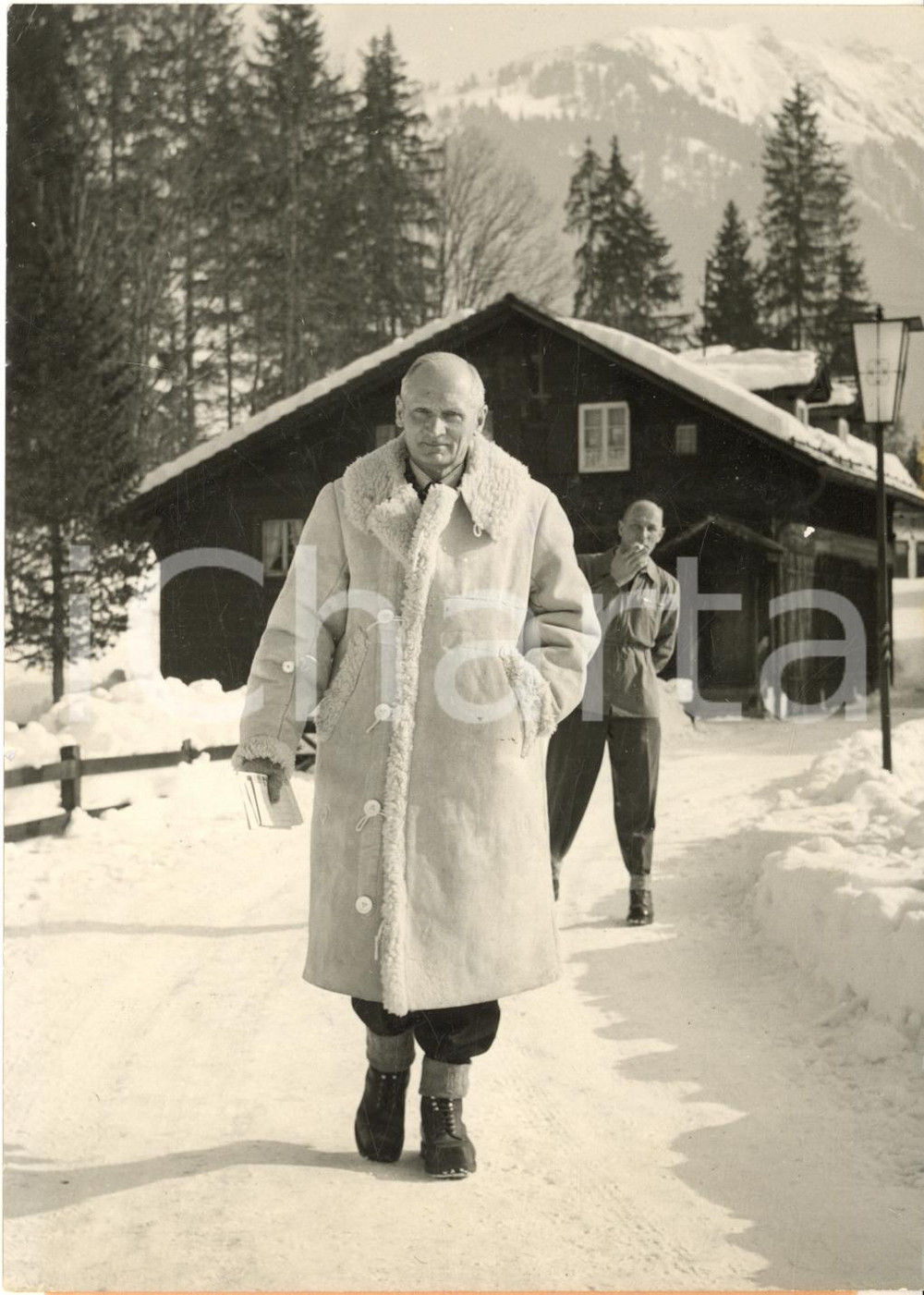 1954 GSTAAD Bernard Law MONTGOMERY durante una vacanza sulla neve *Foto