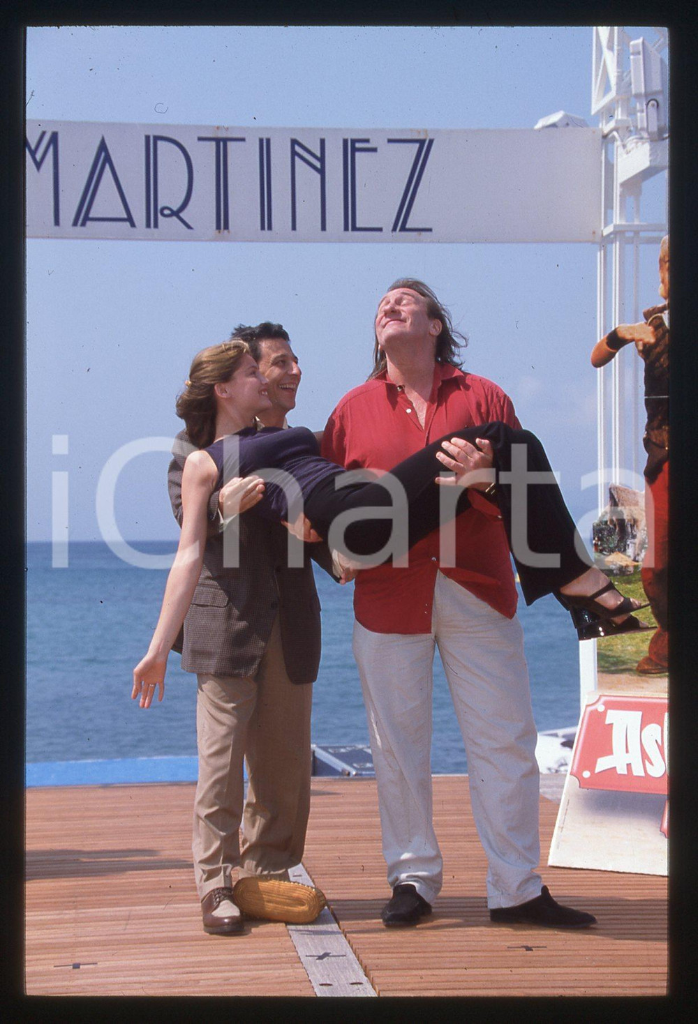 35mm vintage slide* 1998 CANNES Gérard DEPARDIEU Laetitia CASTA Festival (5)