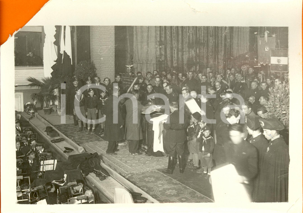 Fotografia d epoca originale 1936 NAPOLI Teatro POLITEAMA Premiazione coltivatori granturco Foto DANNEGGIATA 1