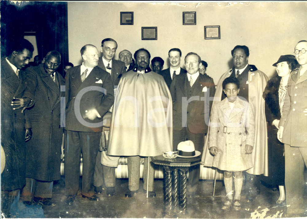 Fotografia d epoca originale 1936 ROMA Visita Ras SEJUM MANGASCIA  all Istituto LUCE Foto DANNEGGIATA 1