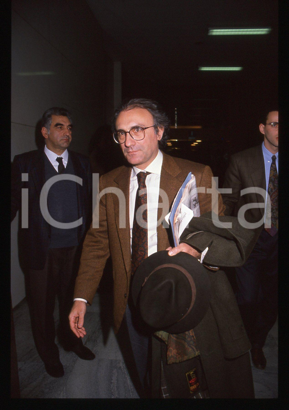 35mm vintage slide* 1990 ca ITALIA Giovanni VALENTINI Ritratto del giornalista 2
