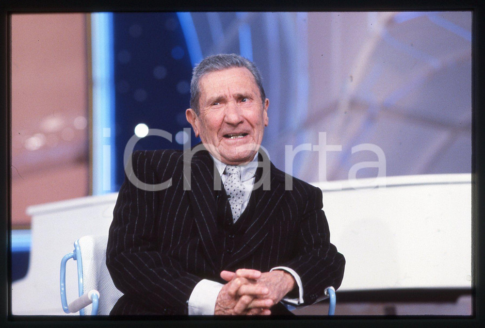 35mm vintage slide*1985ca TELEVISIONE Paolo STOPPA ospite in una trasmissione 6