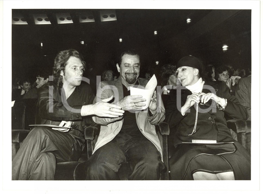 1985 ca MILANO Teatro lirico - Maurice BEJART con Valentina CORTESE *Foto 24x18