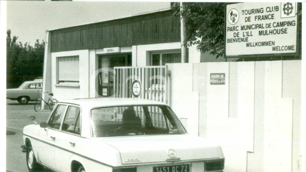 Fotografia d epoca originale 1985 ca COLMAR FRANCE Campeggiatori al Camping DE L ILL MULHOUSE Fotografia 1