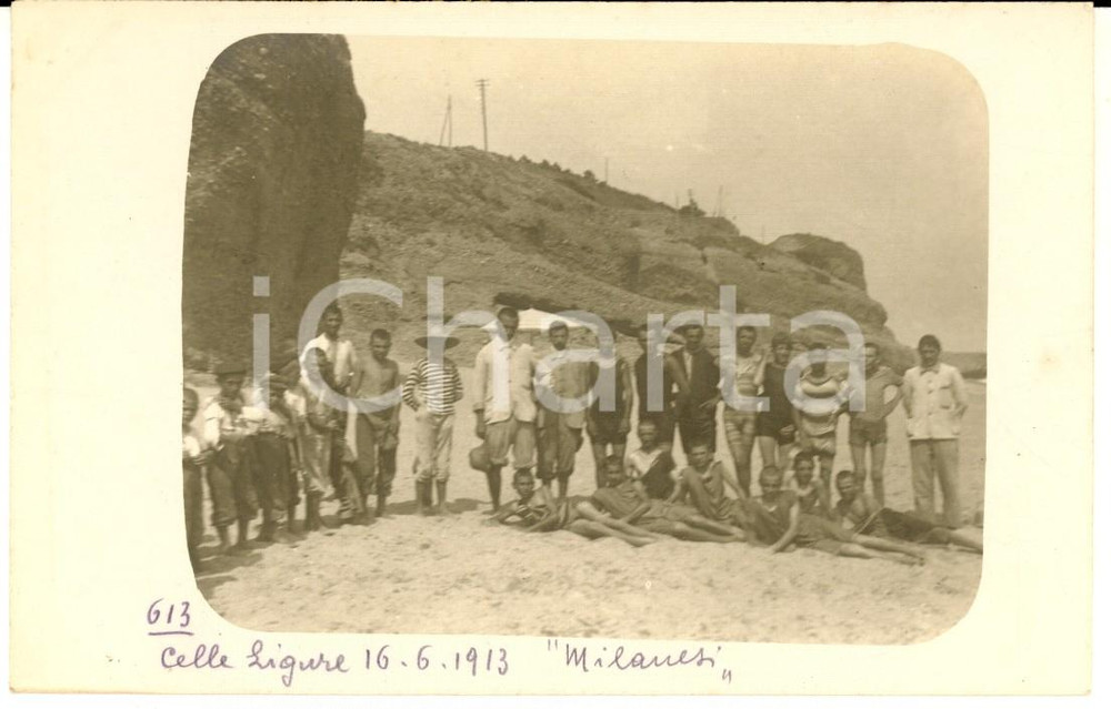 1913 CELLE LIGURE Giovani turisti in spiaggia - I "Milanesi" - Foto ARTISTICA