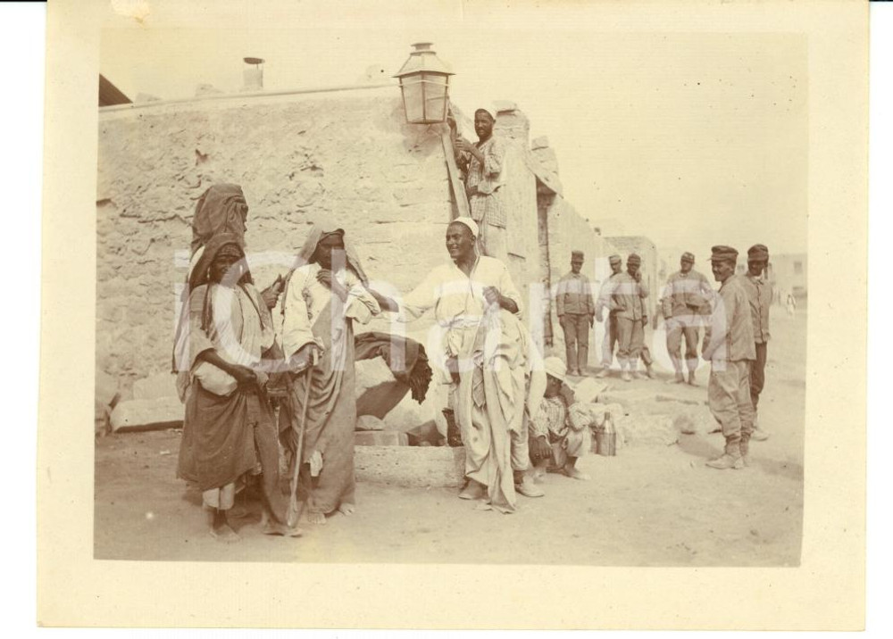 Fotografia d epoca originale 1912 HOMS LIBIA Libici in costume nella colonia italiana Foto 1