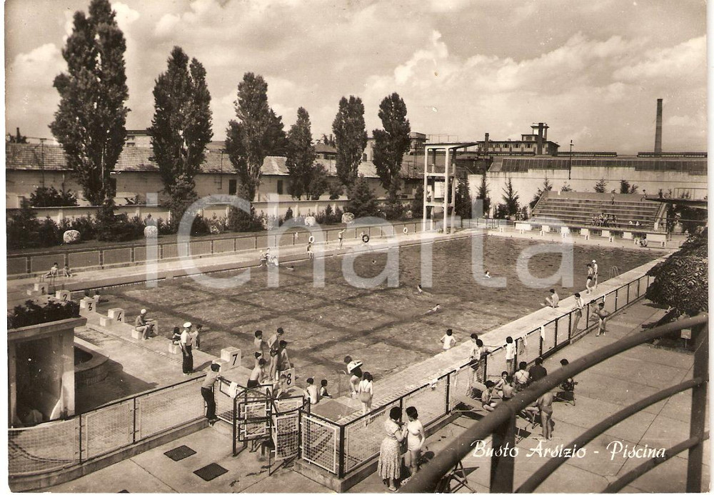 Cartolina originale da collezione 1955 BUSTO ARSIZIO VA PISCINE MANARA Cartolina Animata FG VG 1