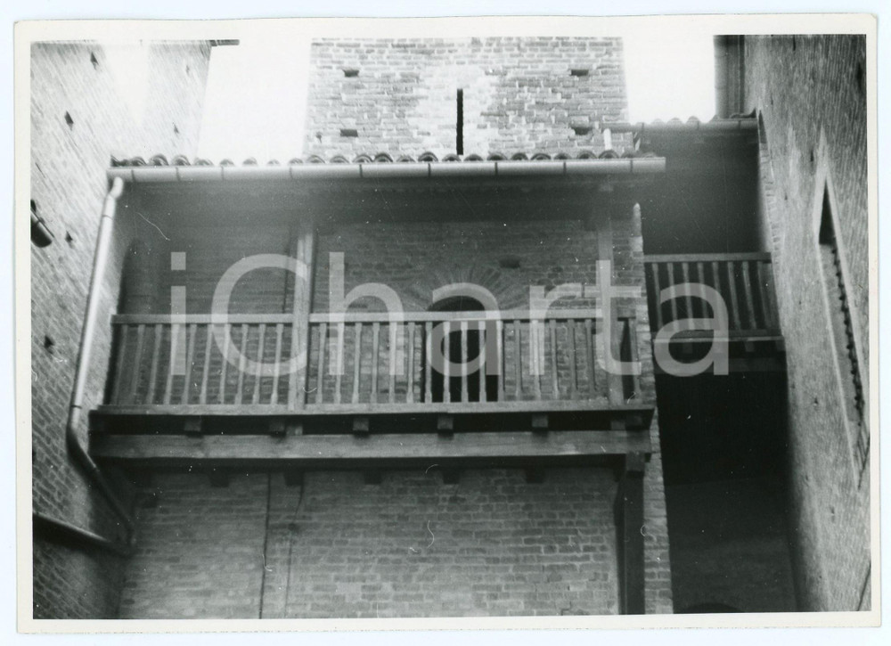 Fotografia d epoca originale 1974 GRINZANE CAVOUR CN Balconata del castello  Foto 17x13 cm 1