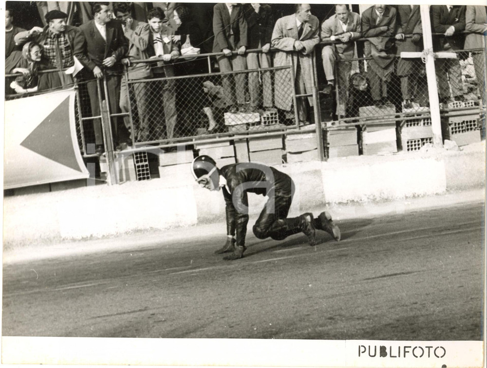 1955 GP OSPEDALETTI MOTOCICLISMO Caduta di Aldo BRINI *Foto 24x18 cm