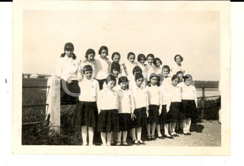 Fotografia d epoca originale 1933 AREA VENETA Una classe di piccole italiane Foto VINTAGE 10x7 cm 1