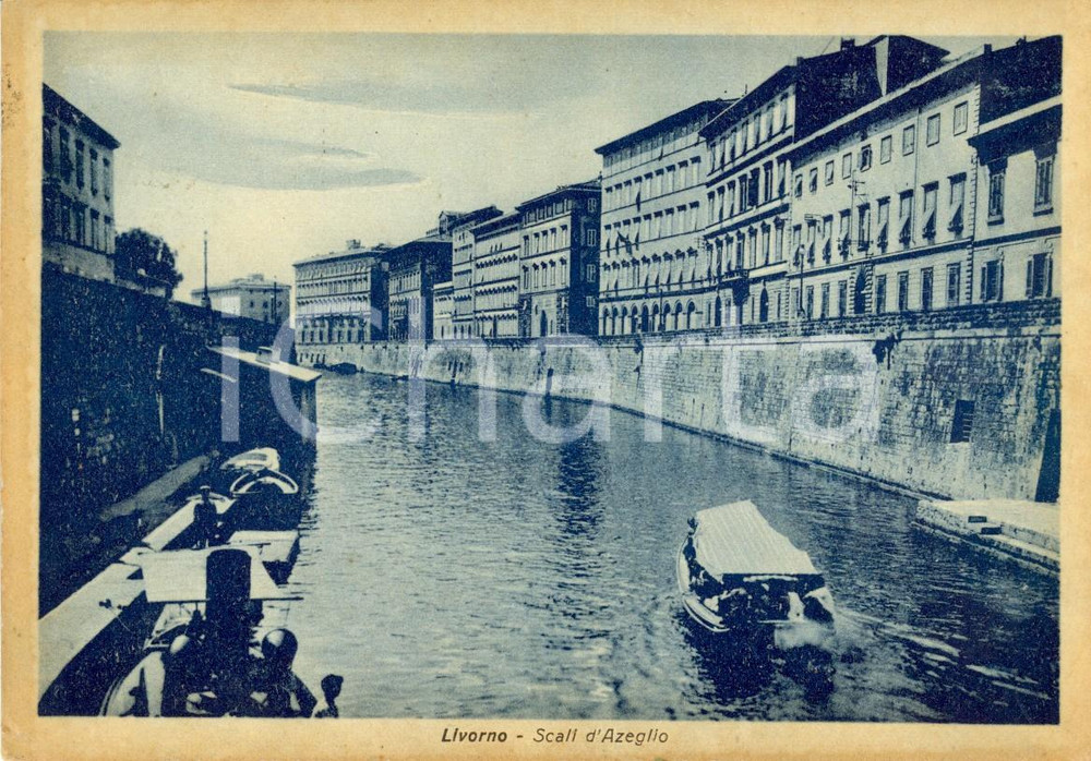 Cartolina originale da collezione 1947 LIVORNO Veduta degli Scali D AZEGLIO Cartolina ANIMATA con barche FG VG 1
