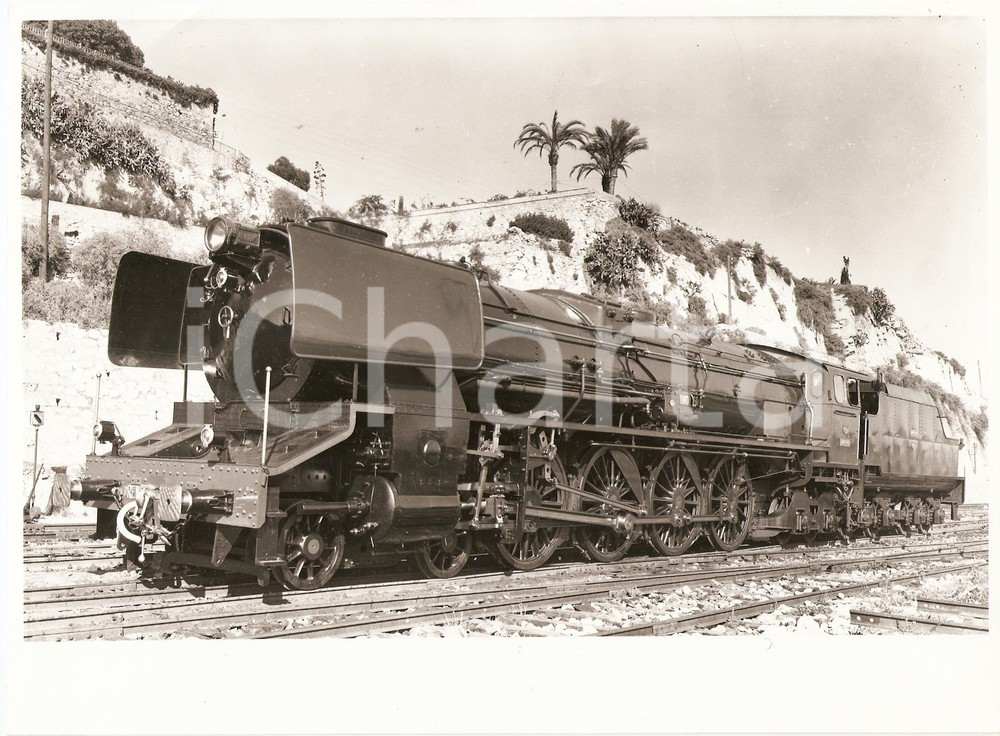 Fotografia d'epoca originale 1970 ca ESPANA - RENFE Locomotiva ferma sui binari *Fotografia 1