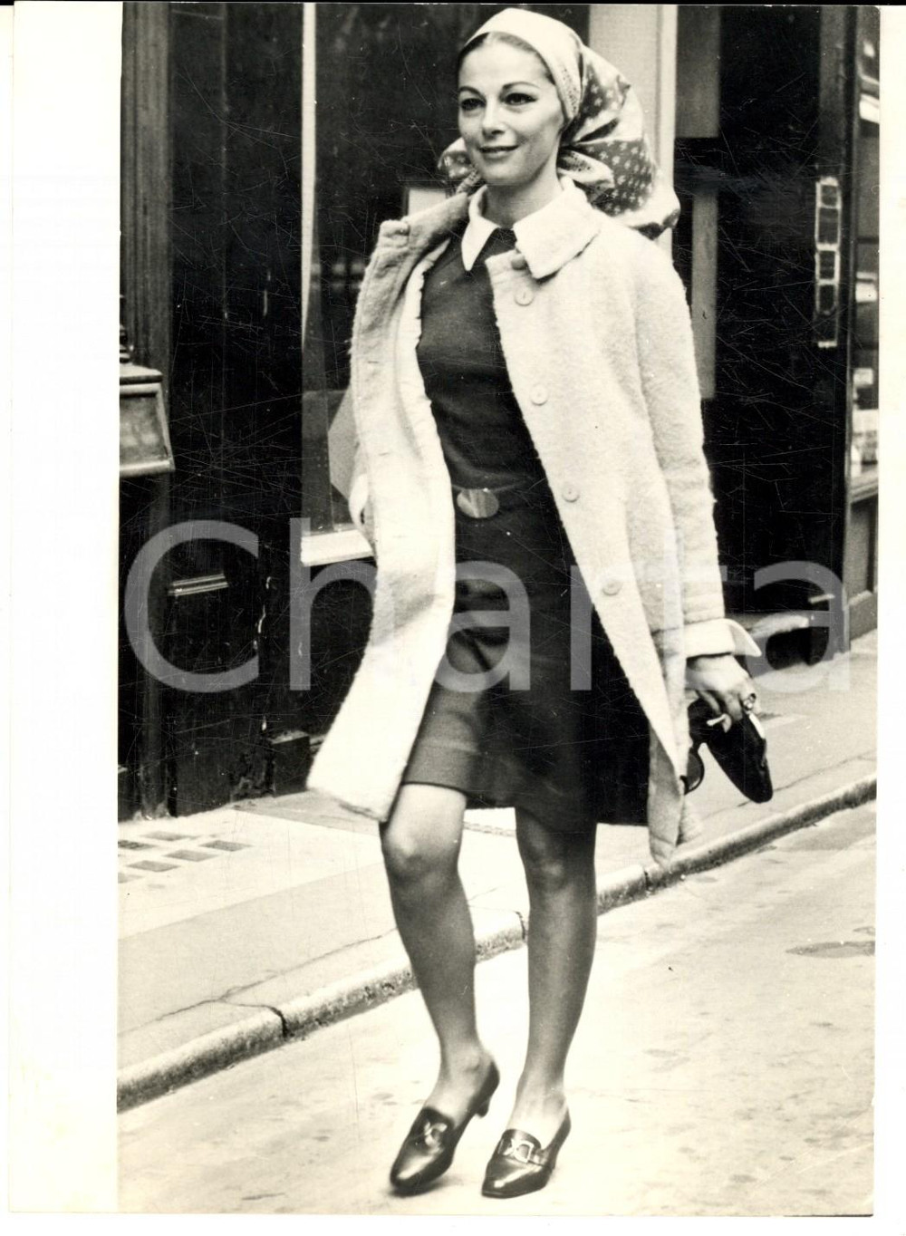 Fotografia d epoca originale 1968 LONDON L attrice Annamaria PIERANGELI esce dalla Corte Suprema Foto 1