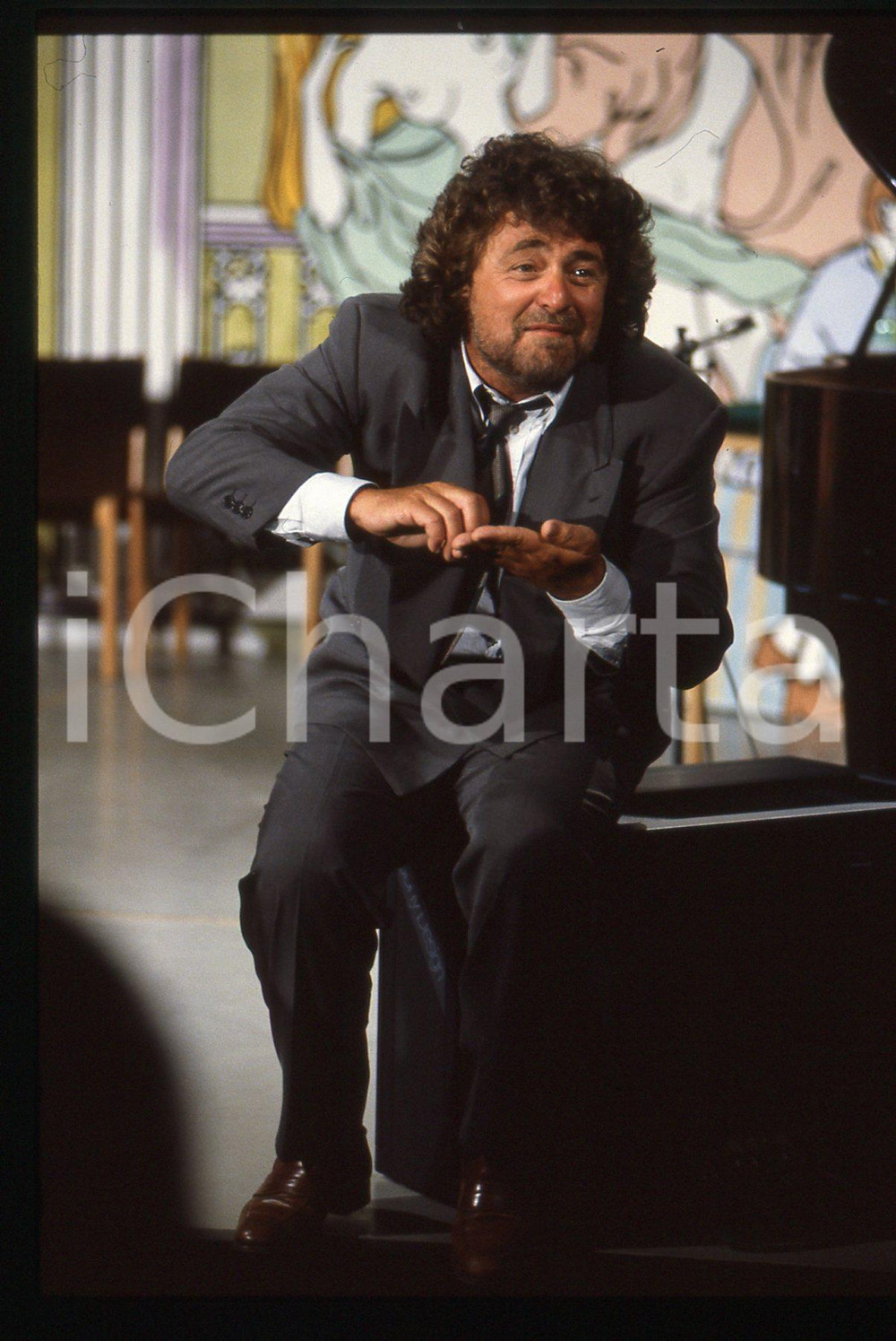 35mm vintage slide* 1992 TEATRO - SATIRA Beppe GRILLO in scena (7)