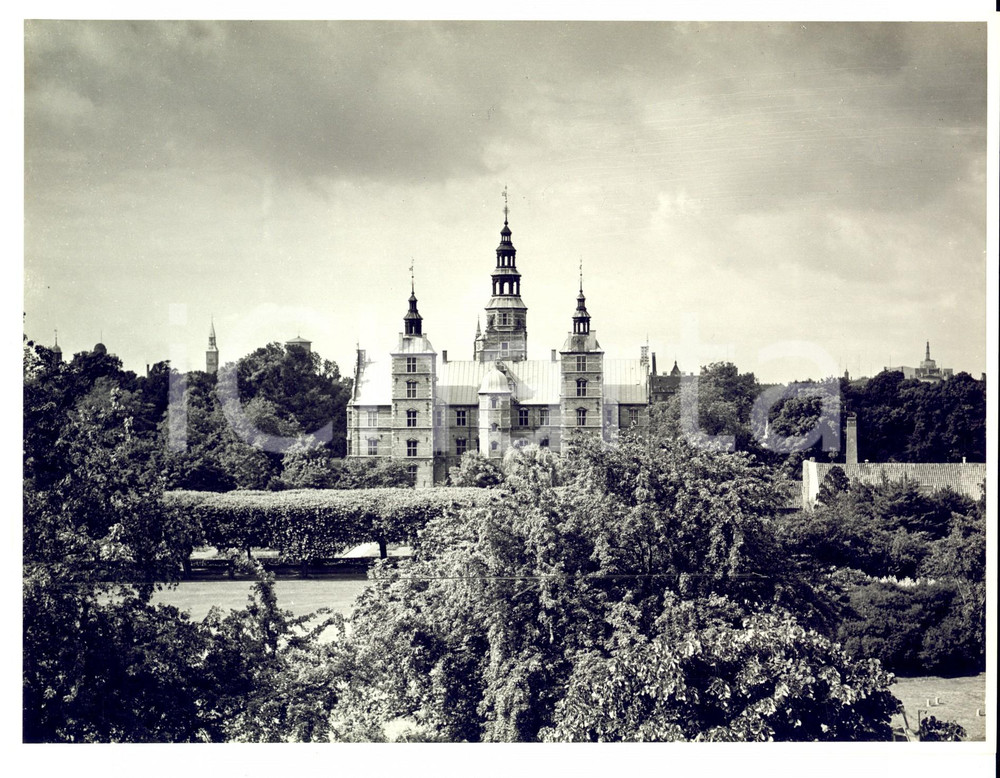 Fotografia d'epoca originale 1980 ca COPENAGHEN (DK) Veduta del castello di ROSENBORG  *Foto ARTISTICA 1