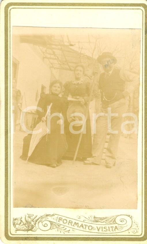 Fotografia d epoca originale 1900 ca ALBAIRATE MI Giovanni e Ida CORSI in cascina con Anna LATTUADA Foto 1
