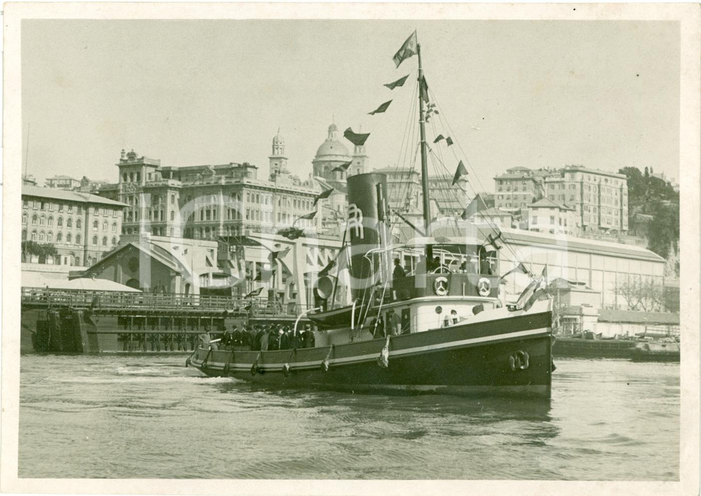 Fotografia d epoca originale 1935 GENOVA Vaporetto degli Industriali Francesi in visita FOTOGRAFIA 1