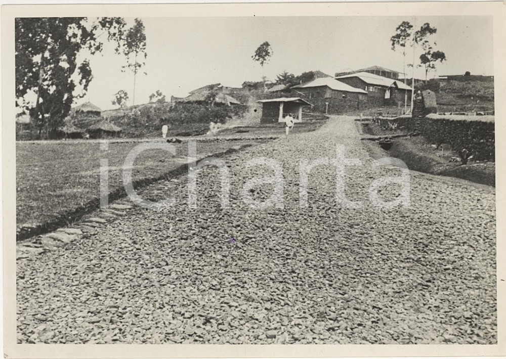 Fotografia d'epoca originale 1938 GORE (ETIOPIA) La nuova strada di Gore ANIMATA 1
