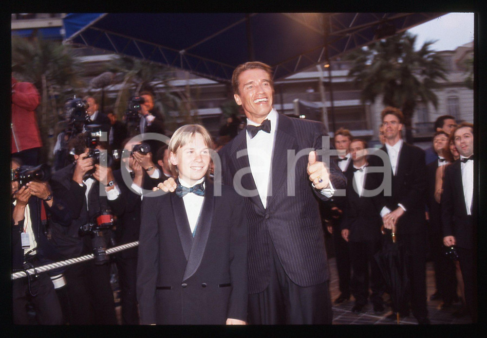 35mm vintage slide* 1993 FESTIVAL CANNES Arnold SCHWARZENEGGER Austin O'BRIEN 15