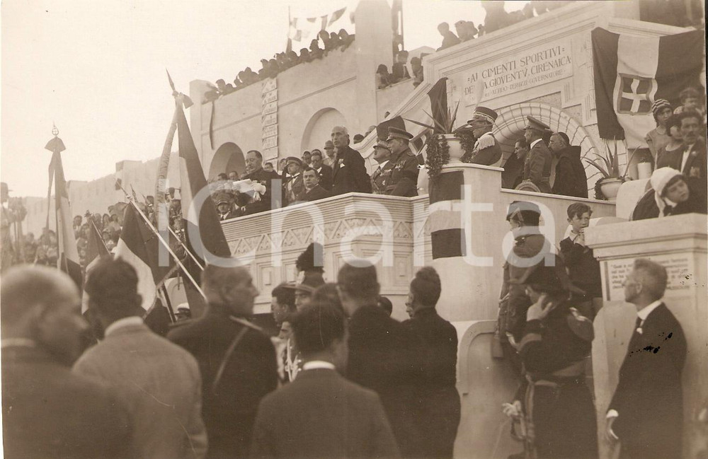 Fotografia d epoca originale 1929 BENGASI LIBIA Associazioni Combattenti cerimonia IV NOVEMBRE allo stadio 1
