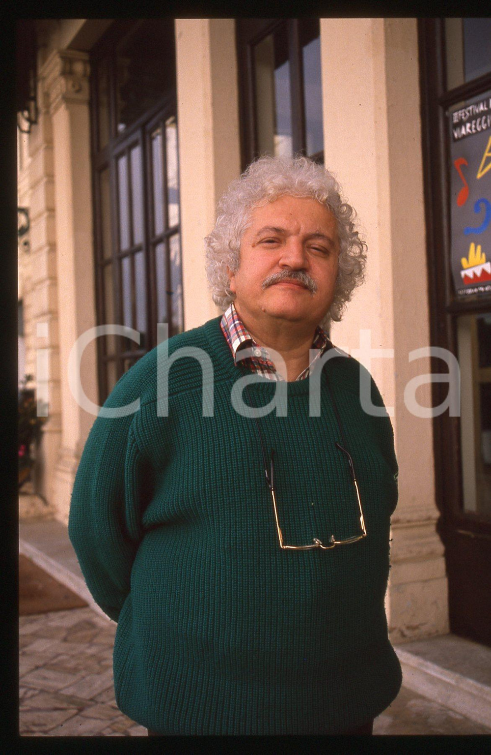 35mm vintage slide* 1990ca VIAREGGIO Bruno LAUZI Ritratto del cantante (2)