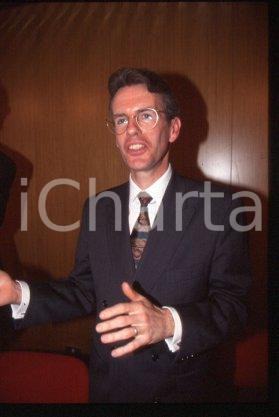 35mm vintage slide* 1995 ca MILAN Patrick GALLAGHER BRITISH TELECOM director (9)