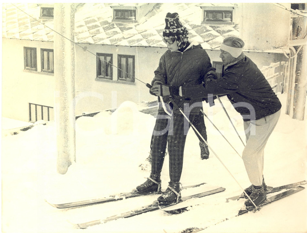 1962 SESTRIERE Principessa Maria Beatrice di SAVOIA a lezione di sci *Foto 24x18