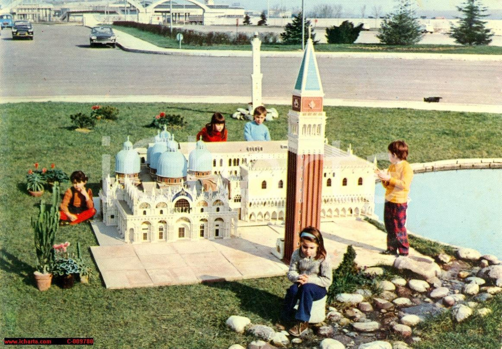 Cartolina originale da collezione 1975 ca CAPRIATE SAN GERVASIO BG MINITALIA Basilica SAN MARCO Cartolina FG NV 1