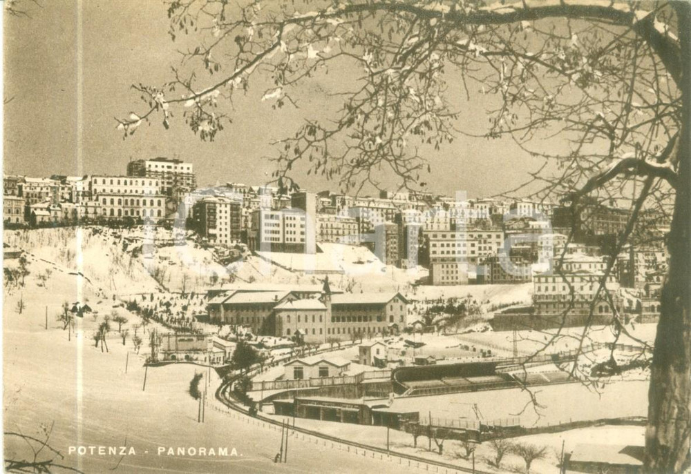 Cartolina originale da collezione 1950 ca POTENZA Panorama della cittÃ  con ferrovia Cartolina FG NV 1