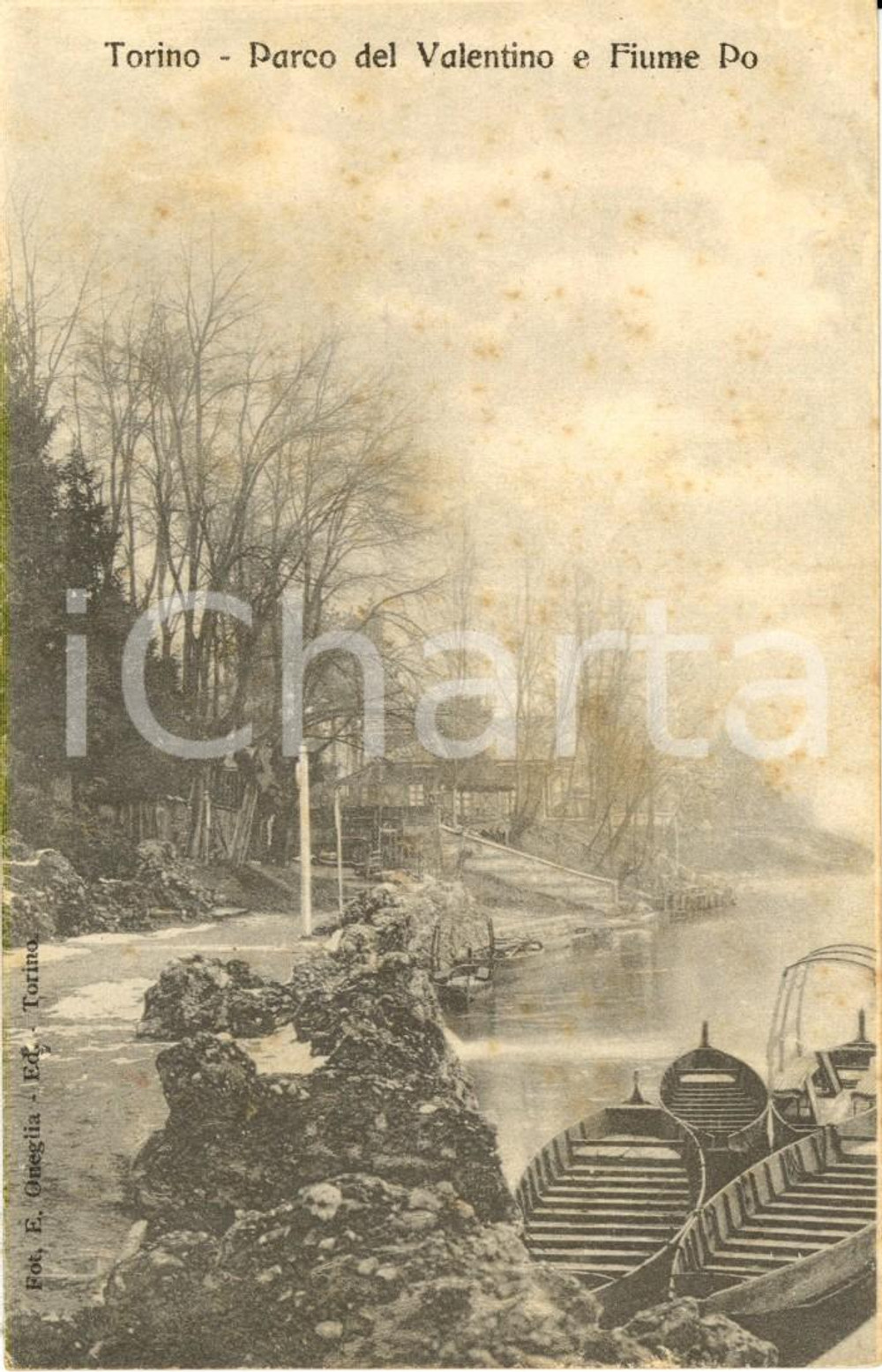 Cartolina originale da collezione 1915 ca TORINO Parco del VALENTINO e fiume PO *Cartolina ANIMATA con barche NV 1